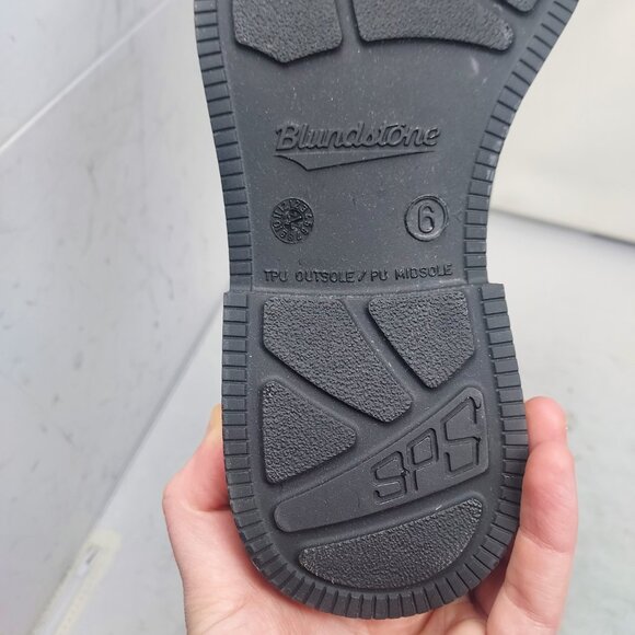 Blundstone WOMENS 063 Black Chelsea Boot - Picture 3 of 9